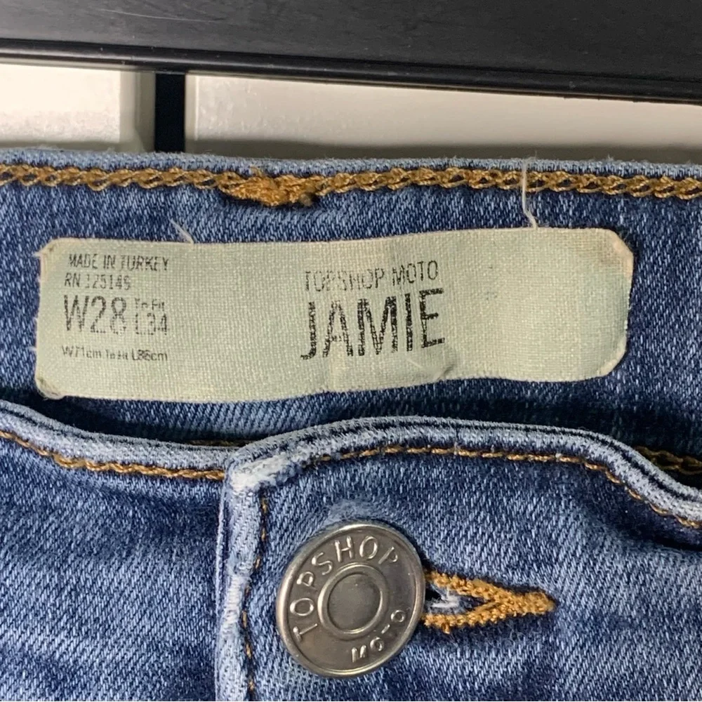 Topshop Moto Jamie Distressed Skinny Jeans